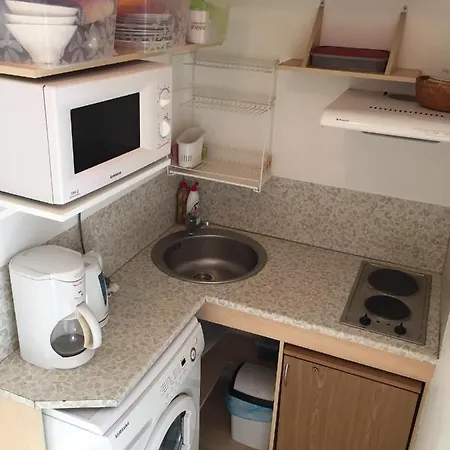 Ohtu Poik 4 Apartement פארנו