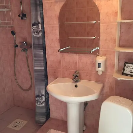 Ohtu Poik 4 Apartement דירה