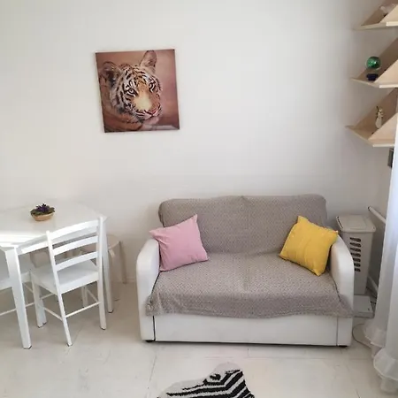 Ohtu Poik 4 Apartement דירה *